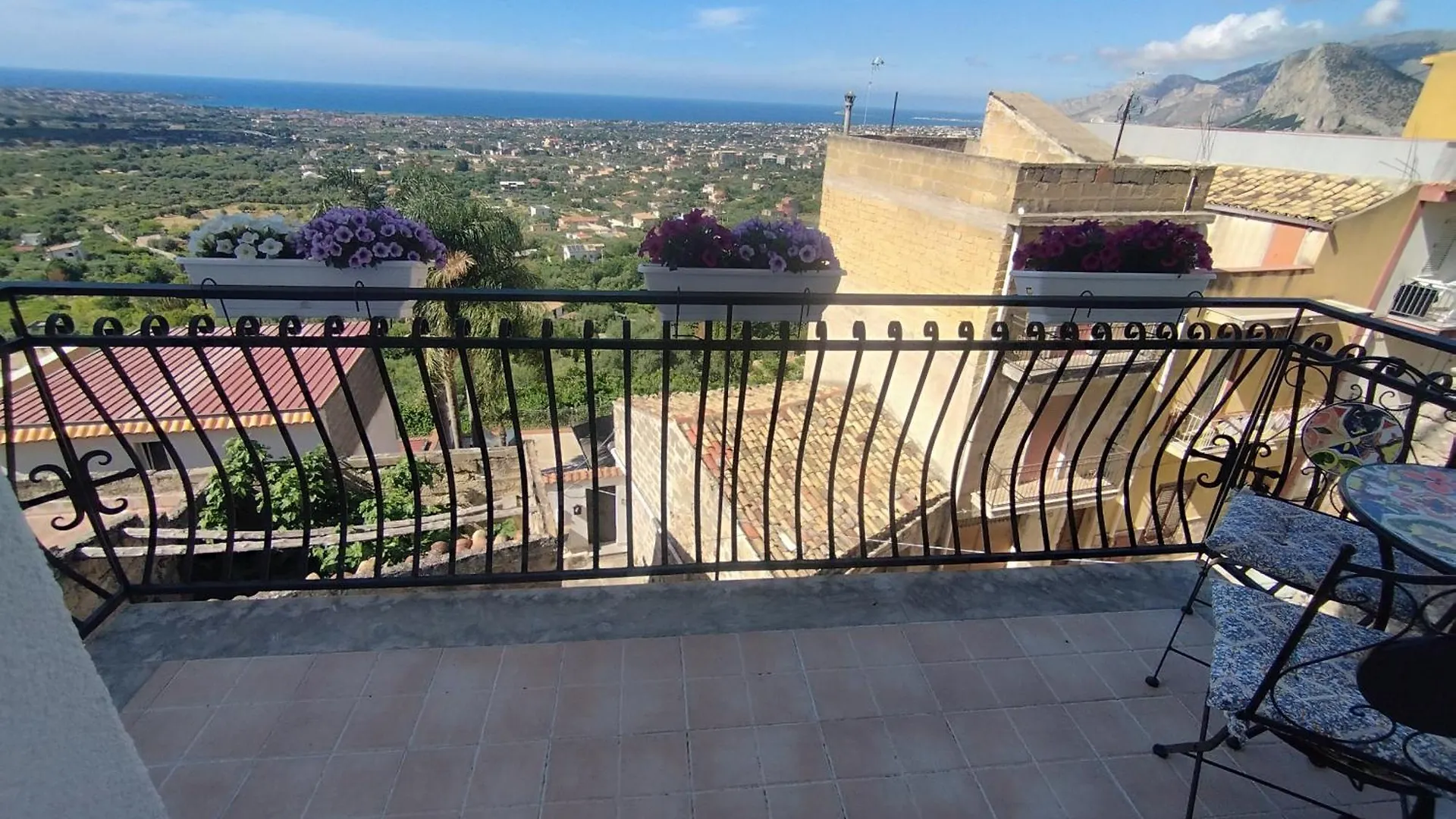 Asia Sicilian Home Carini 0*,  Itálie